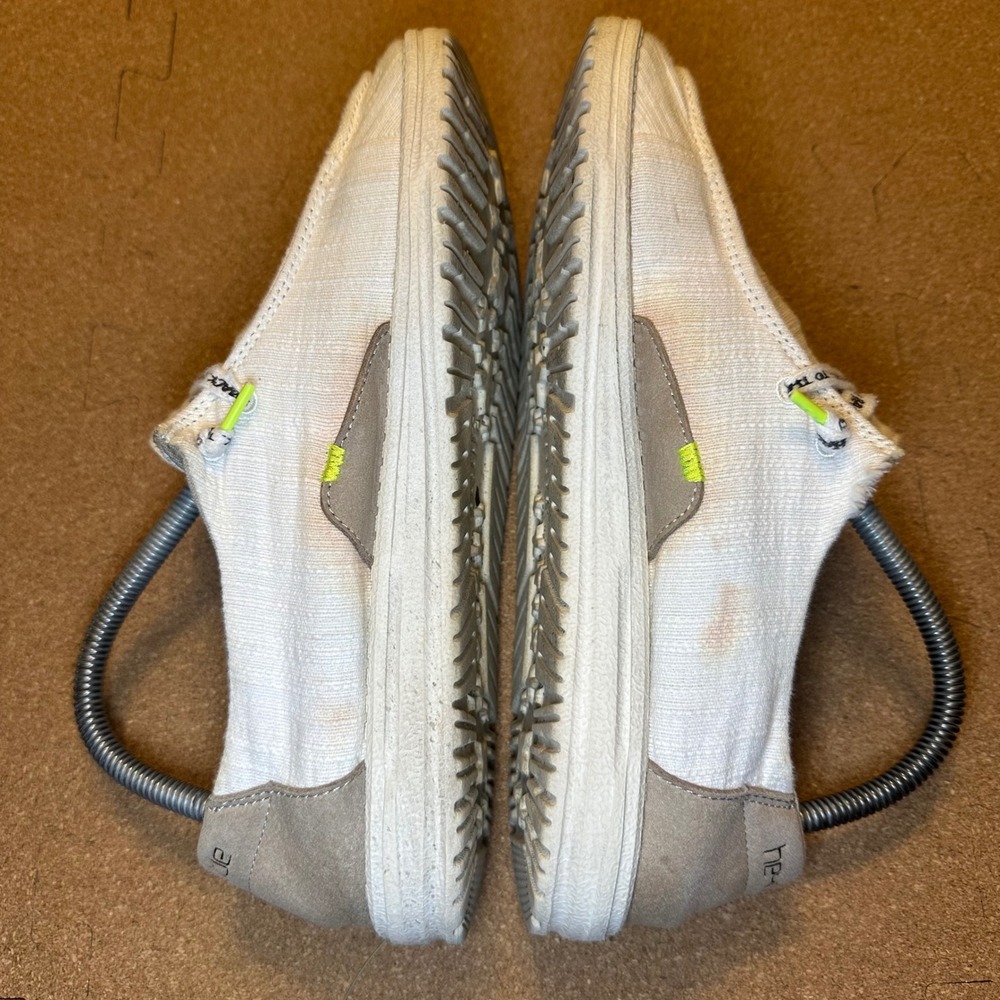 Hey Dude Wendy Star White‎ Women Size 8 Slip On Canvas Loafers Moon and Back - Picture 5 of 10